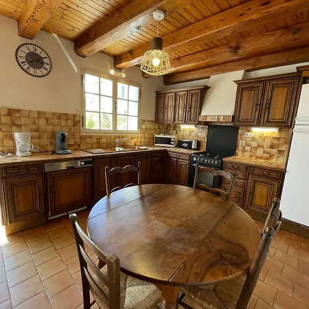 Holiday home Maison De Ville, Piscine - 6 Pers. - Fr-1-224B-175 *